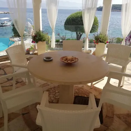 Imerolia Corfu Кассиопи